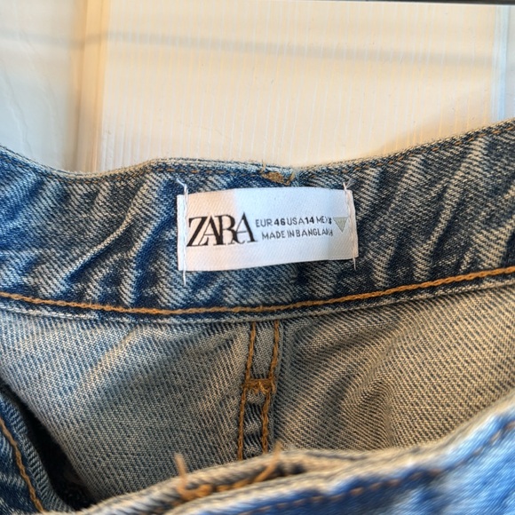 Zara Cargo Jeans - Picture 2 of 5